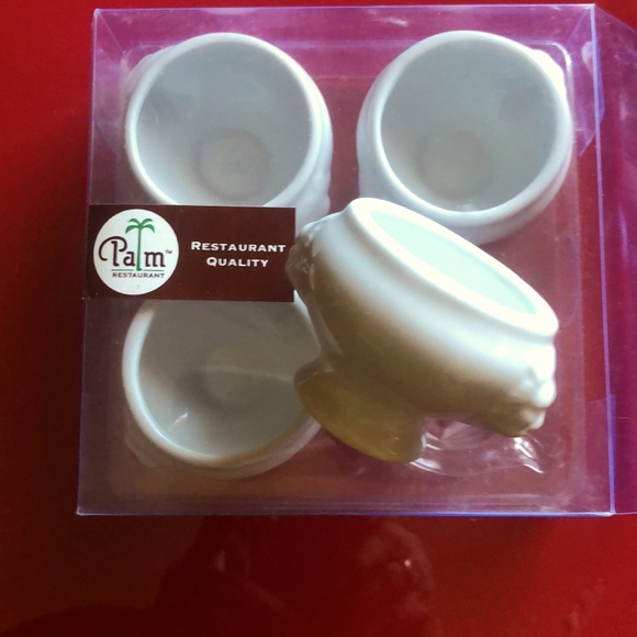 Set of Four Small Ramequins - Picture 1 of 3